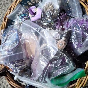 Bulk jewelry lot #22